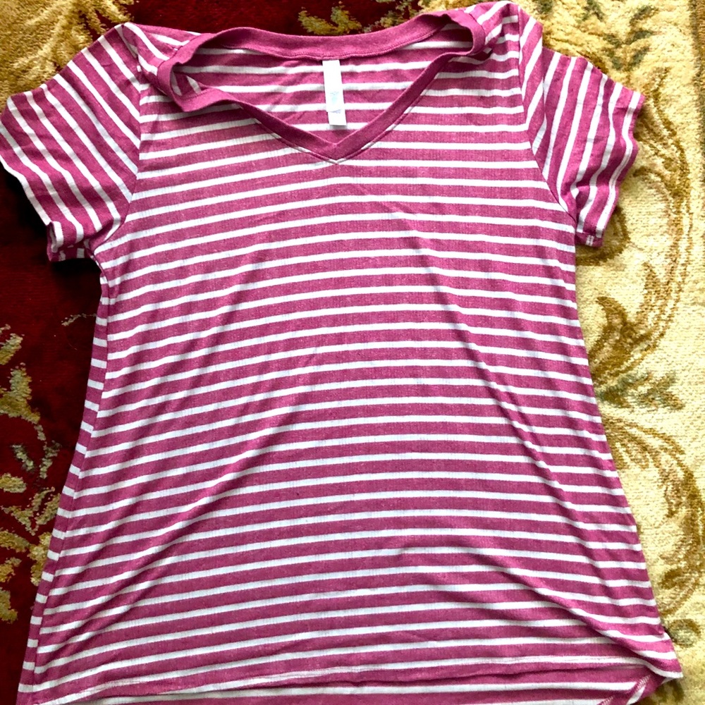 Christy tee